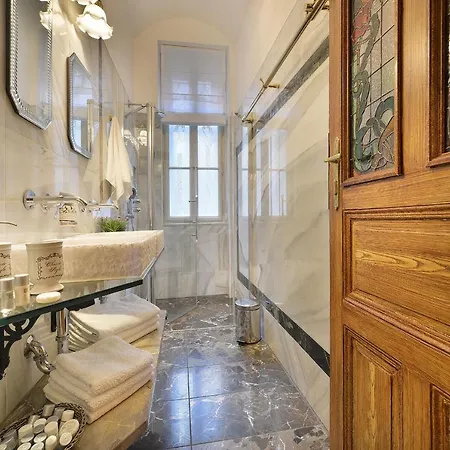 Apartman Dalia Janackovo Nabrezi Prag Exterior foto